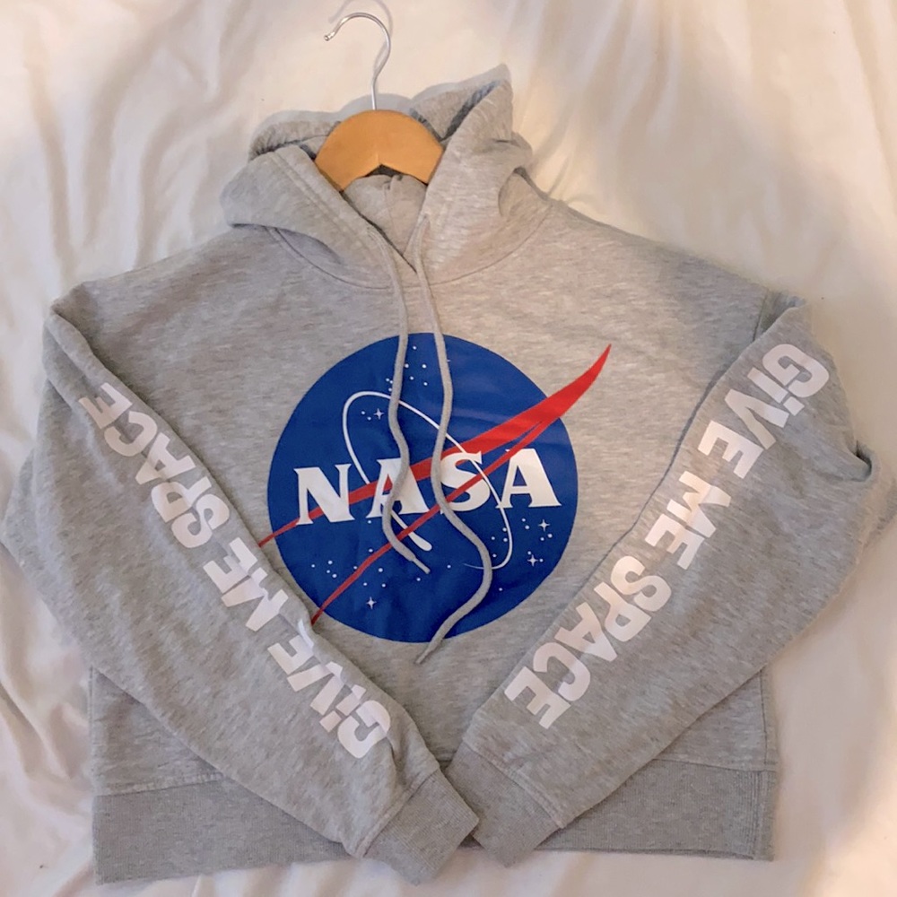 Chemistry TJ Maxx NASA logo cropped hoodie size women’s medium